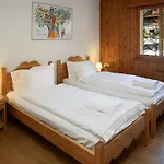 Val Fleuri 208 By Interhome فيربير